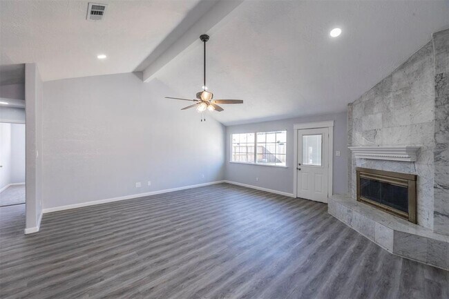 Foto del edificio - 11919 Bald Mountain Cir