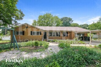 Building Photo - 6235 Lynwood Dr NW