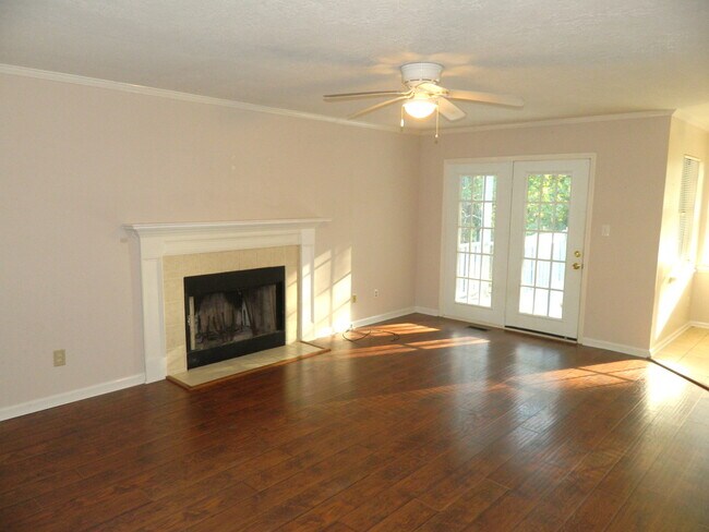 Foto del edificio - 3952 Carson Cutoff