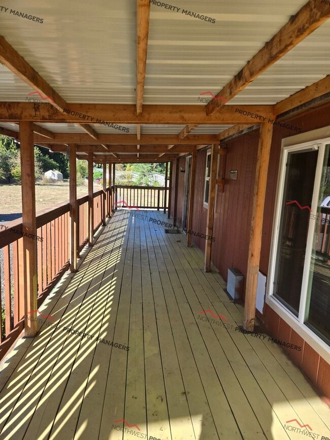 Building Photo - STATUS: AVAILABLE | R51 | $1895 + $100 for...