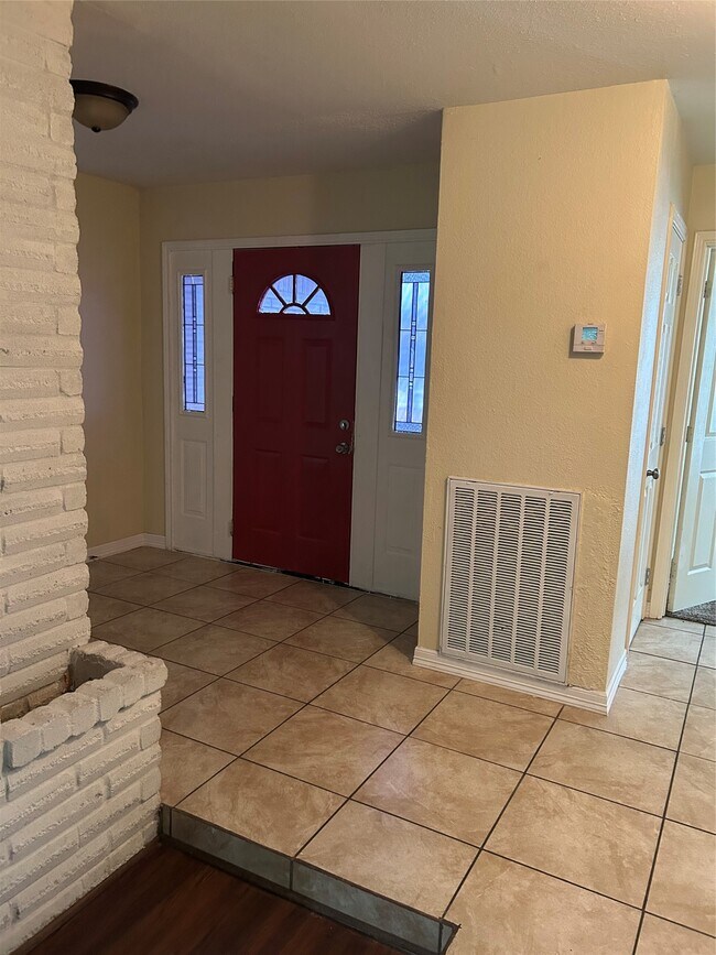 Foto del edificio - 11507 Raven View Dr