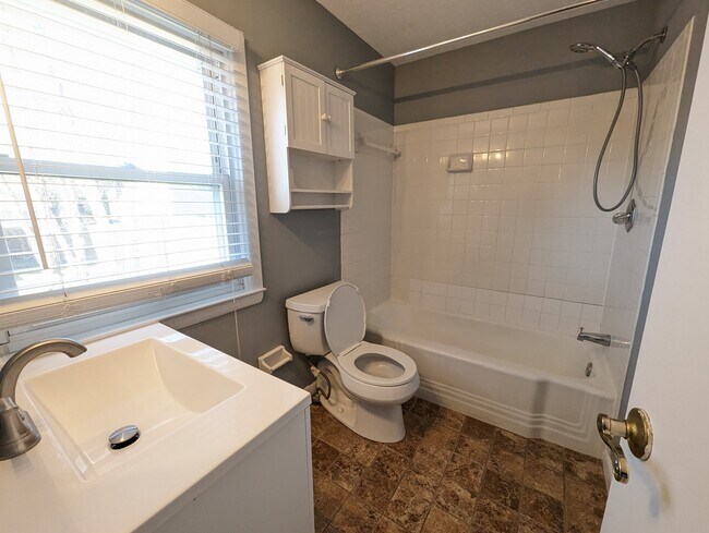 Foto del edificio - 906 Jackson St