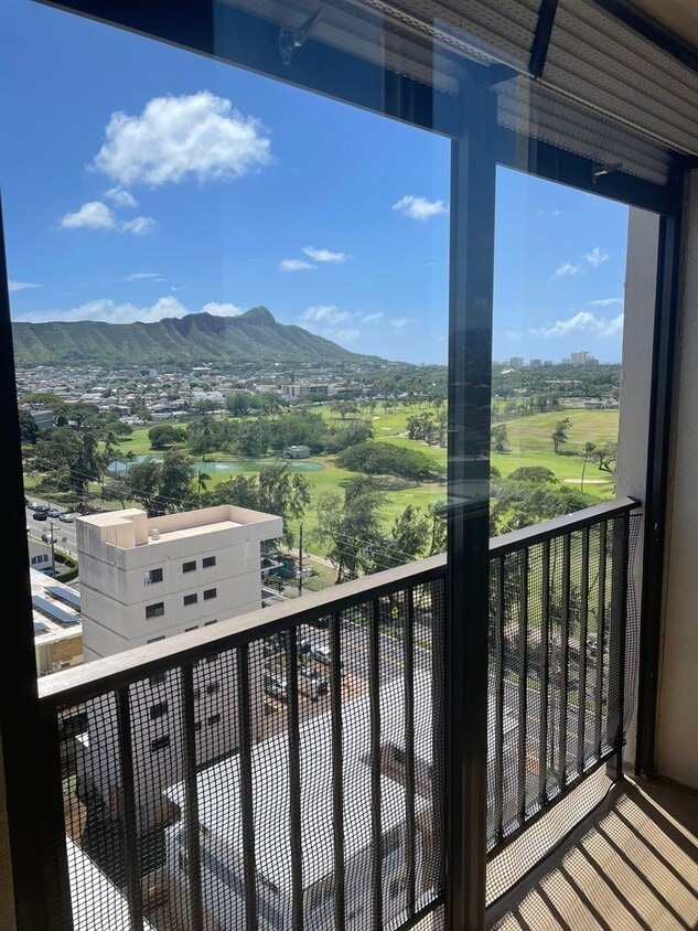 Primary Photo - One Bedroom with Diamond Head Views Availa...