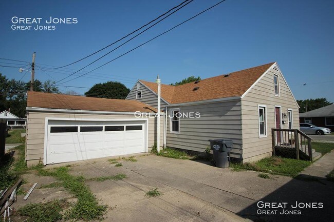 Building Photo - 1016 N Harrison St