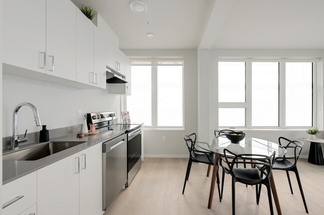 Interior Photo - Tresah West