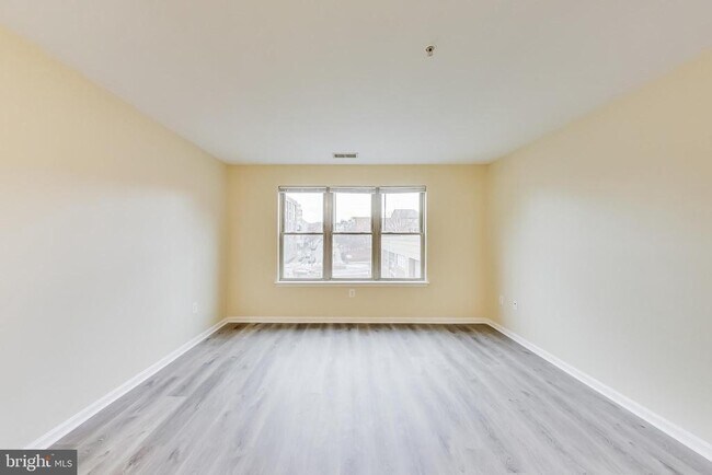 Foto del edificio - 1343 Clifton St NW