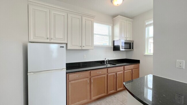 Building Photo - 8486 Powder Ridge Trail