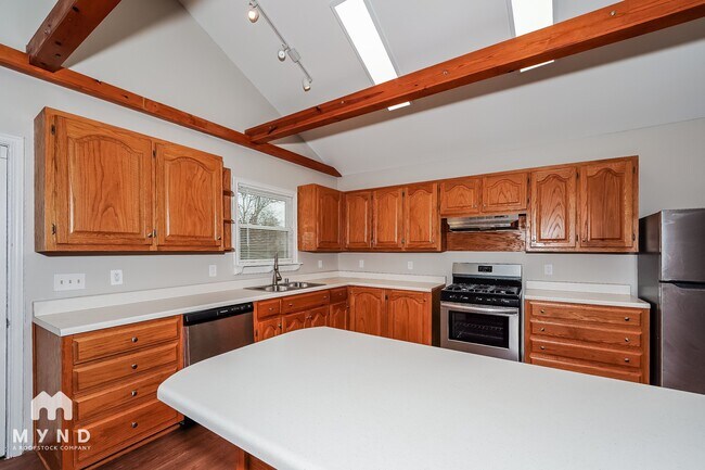 Foto del edificio - 6538 Mountain Heights Rd