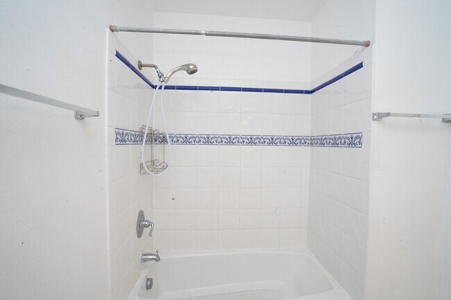 Foto del edificio - 1604-1606 S PALM AVE