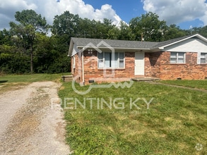 Building Photo - 210-212-212 Thacker Dr