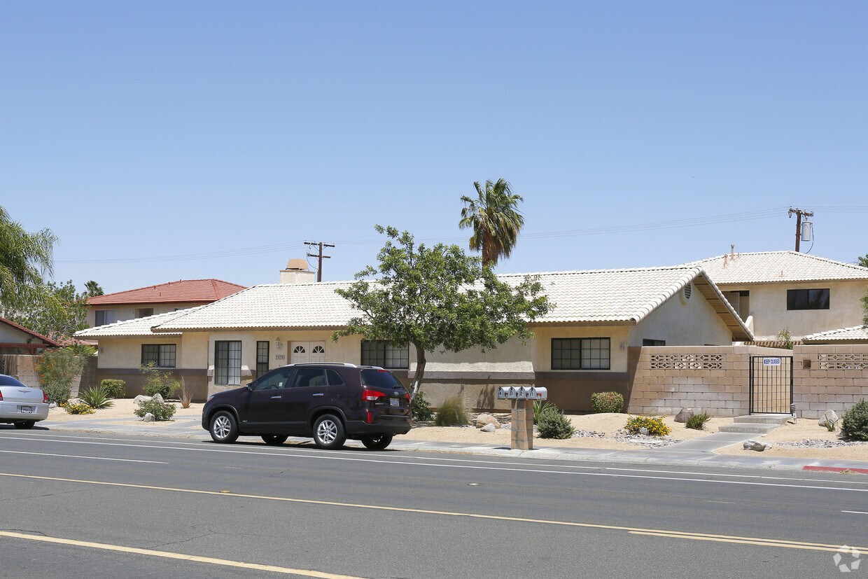 Primary Photo - 29290 Landau Blvd