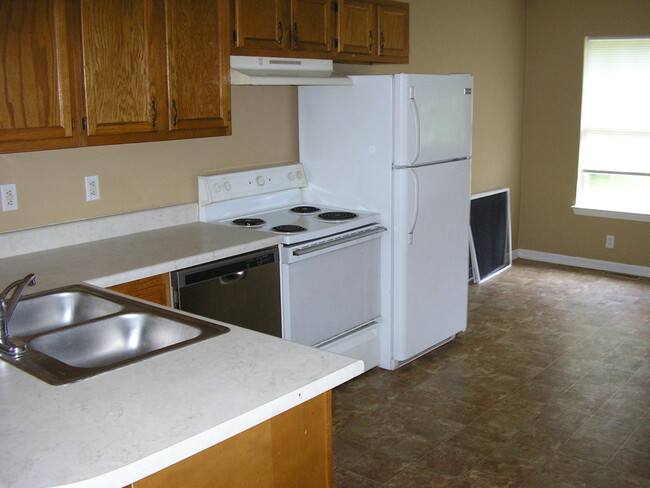Building Photo - 126 Witherspoon