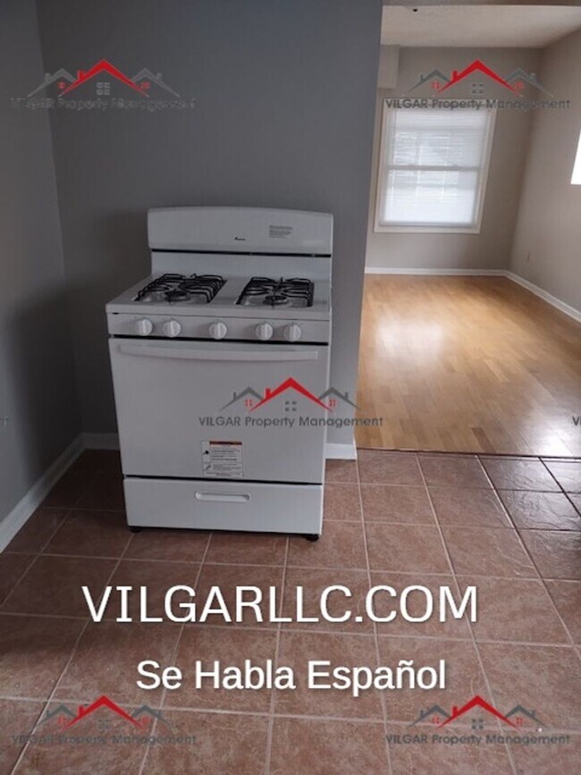 Building Photo - 4834 Wegg