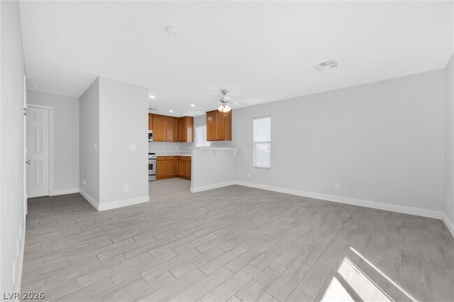 Building Photo - 3314 Villa Fiori Ave