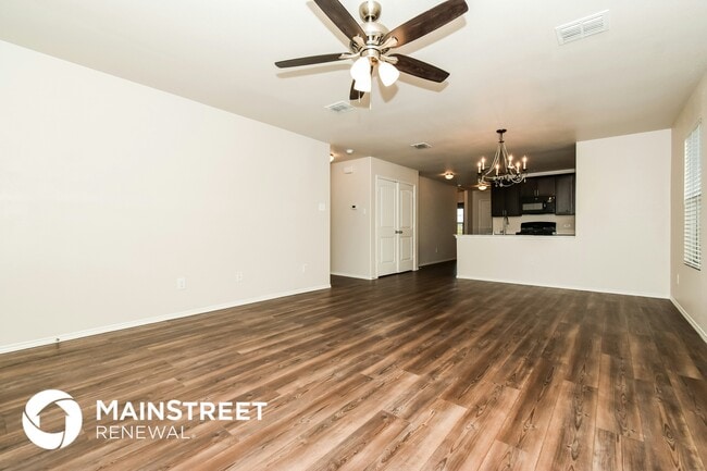 Building Photo - 5649 Hepburn St