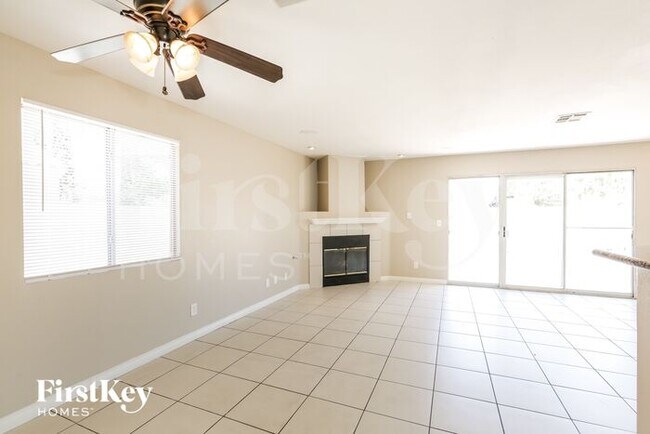 Building Photo - 2716 Brienza Way