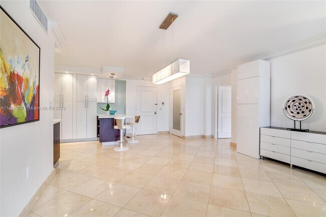 Building Photo - 9801 Collins Ave