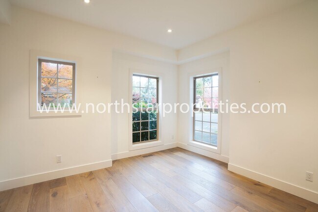 Building Photo - Fabulous Garden Home Craftsman