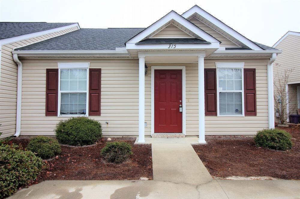 315 Elders Pond Cir, Columbia, SC 29229 House Rental in Columbia, SC