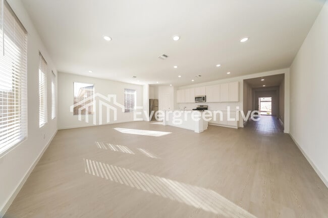 Foto del edificio - 2004 Ponderosa Pne Ln