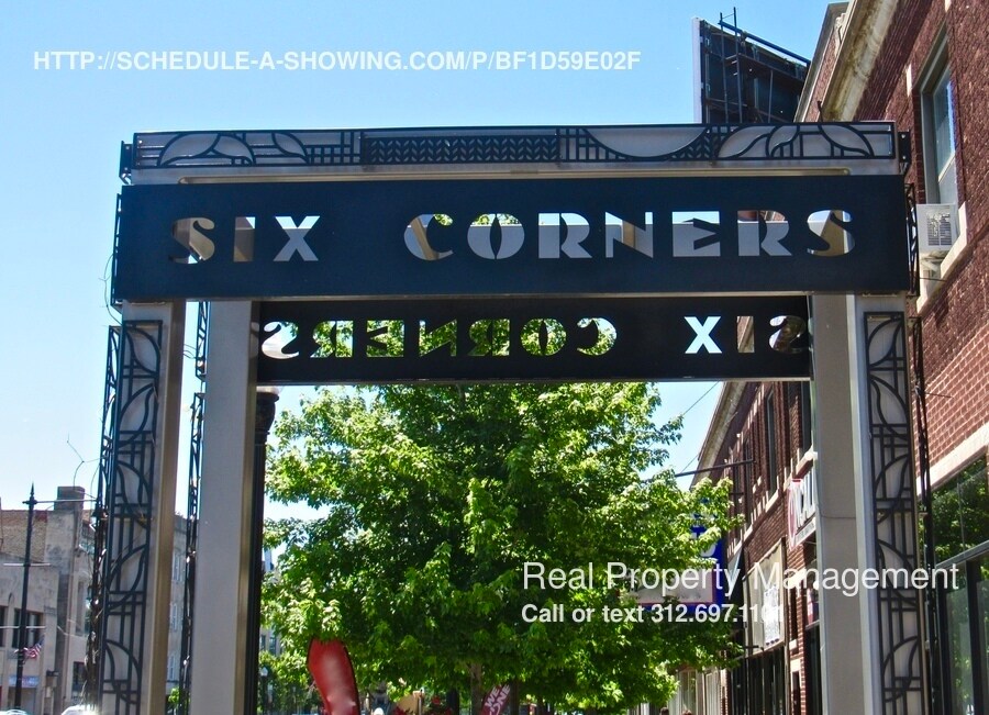 Foto del edificio - 4015 N Milwaukee Ave