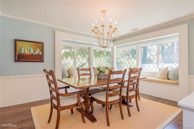 Foto del edificio - 5 br, 4 bath House - 6101 Shoup Ave