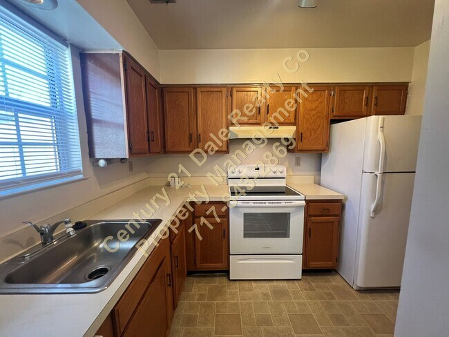 Foto del edificio - 2 BR 1.5 bath Condo in Central York School District