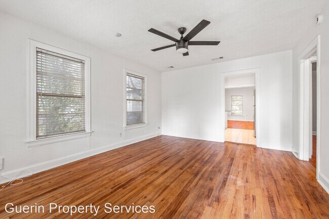 Foto del edificio - 2 br, 1 bath House - 934 East 52nd Street