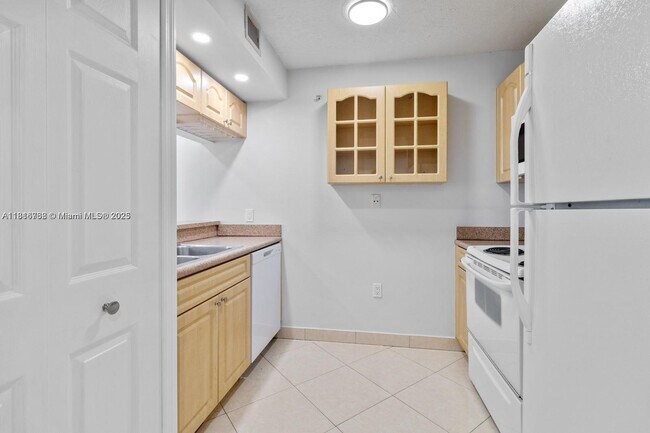 Foto del edificio - 102 SW 6th Ave