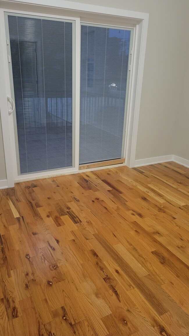 Foto del edificio - 182 N Lamon Ave