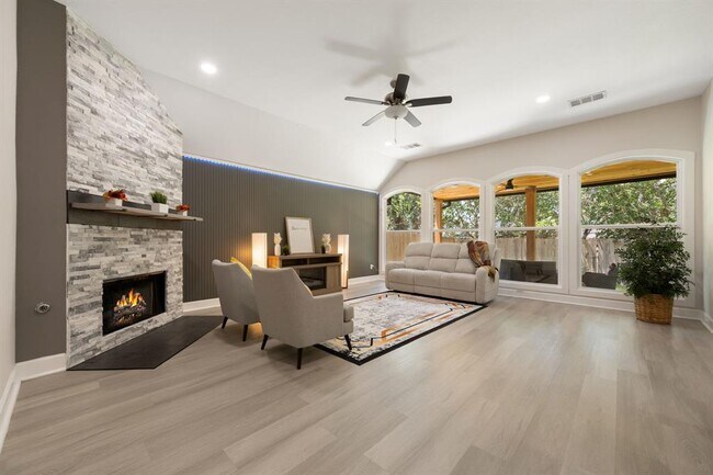 Building Photo - 3539 Laurel Bay Loop