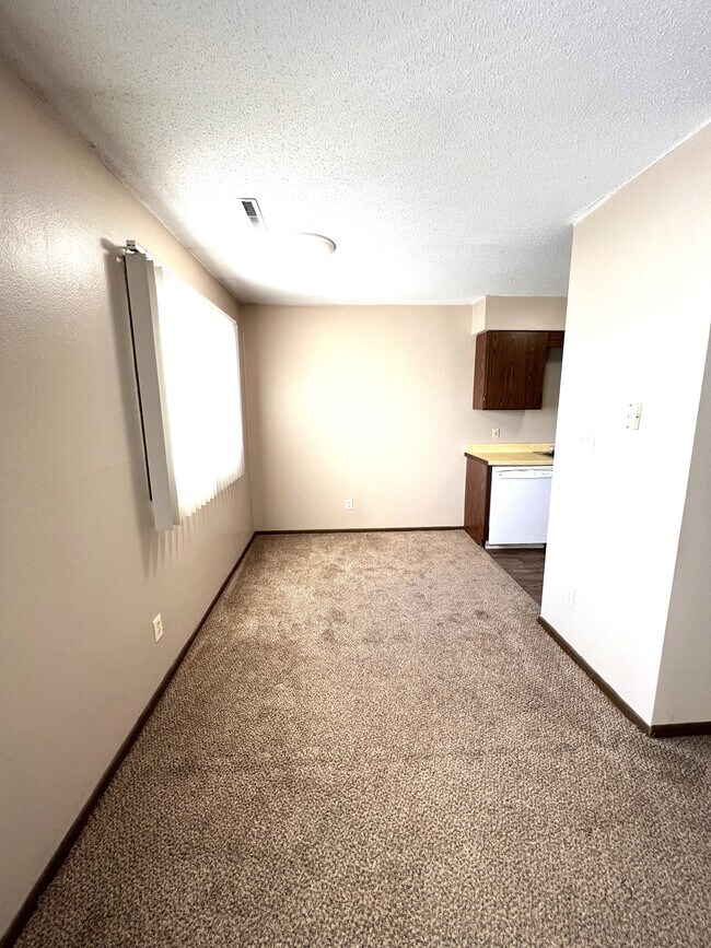 Meadowview Apartments Apartments at 1260 Meadowview Dr Marion, IA