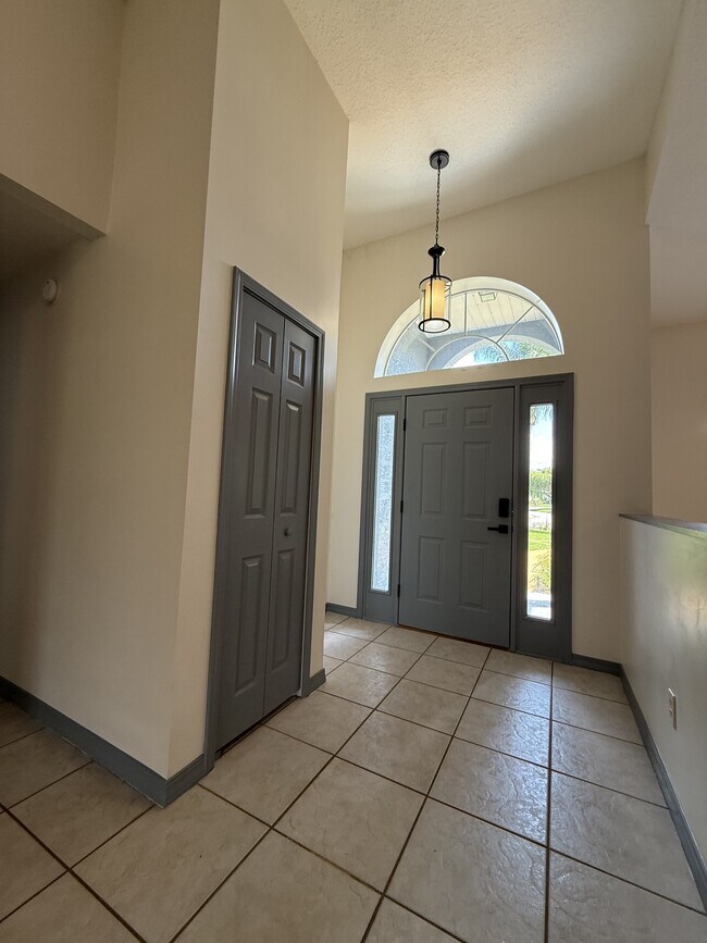 Building Photo - 4728 Innisbrook Ct N