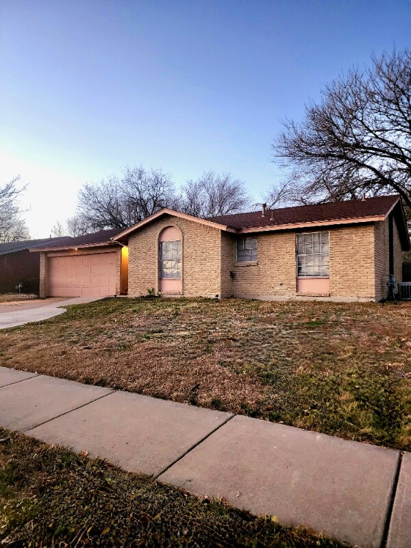 1715 E Timberview Ln, Arlington, TX 76014 House Rental in Arlington