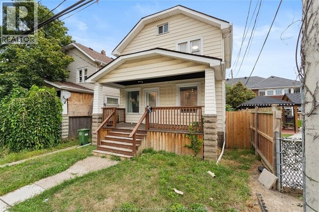 Building Photo - 1382 Pelissier St