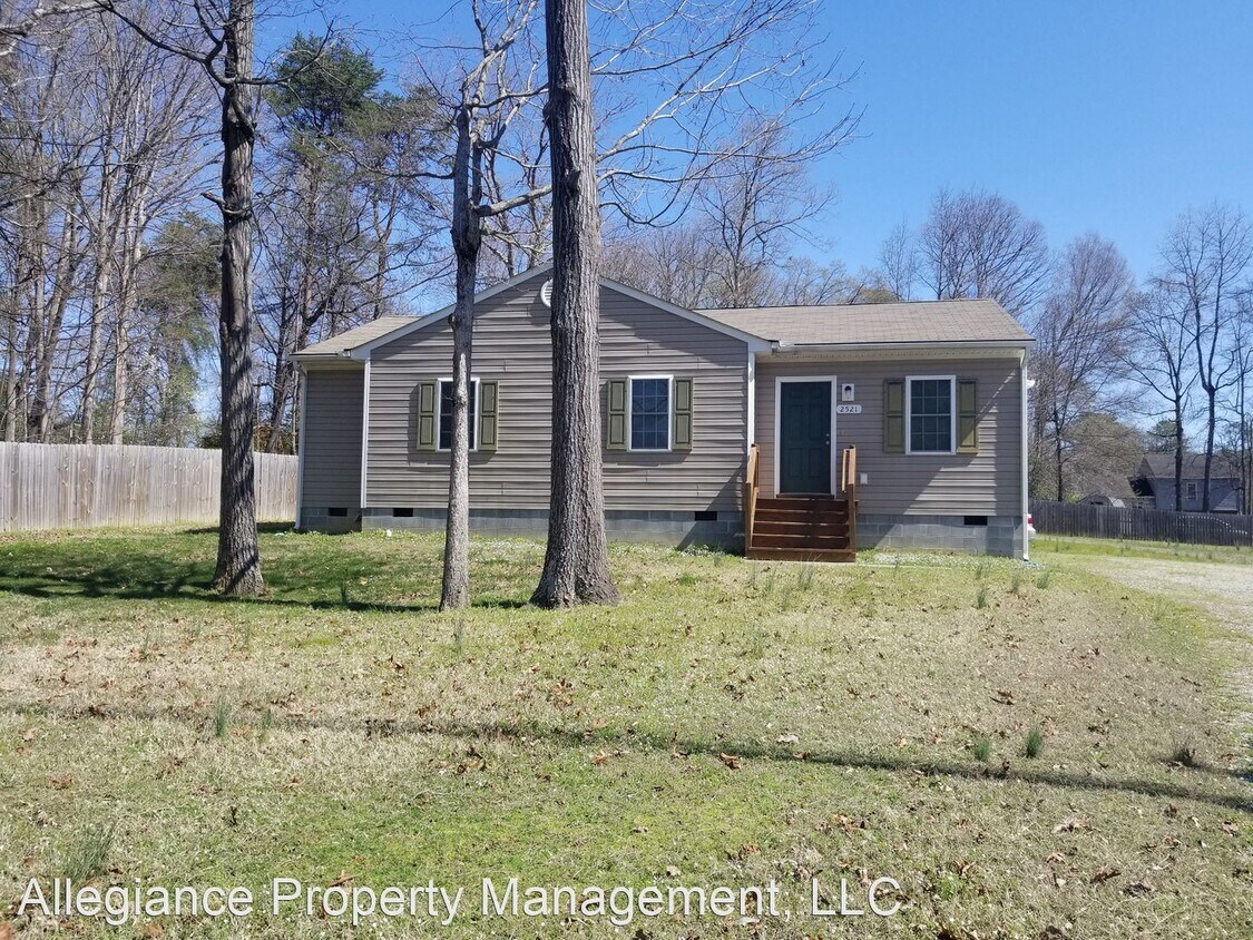 Primary Photo - 1 br, 1.5 bath House - 2521 Gravel Hill Rd