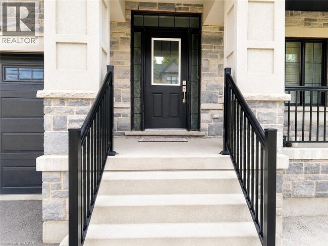 Building Photo - 514 Bridgemill Cres