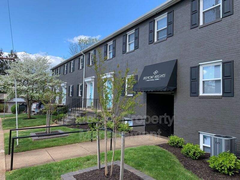Foto principal - 1000 Monticello Rd