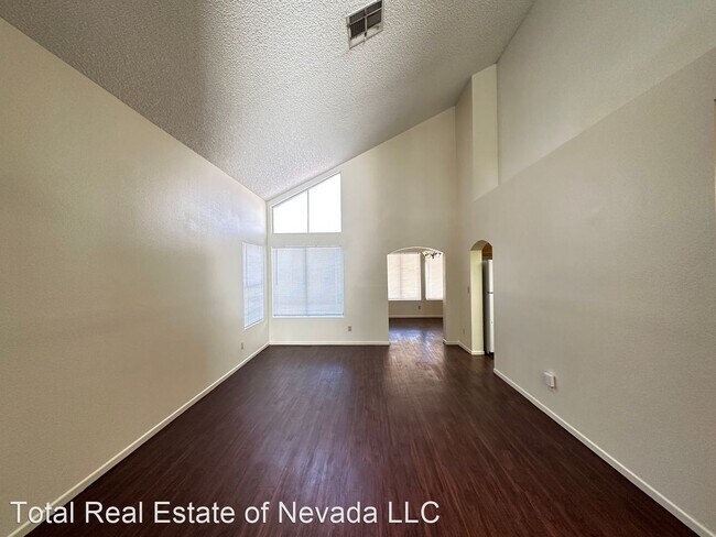 Building Photo - 4 br, 3 bath House - 3225 Oyster Bay Street