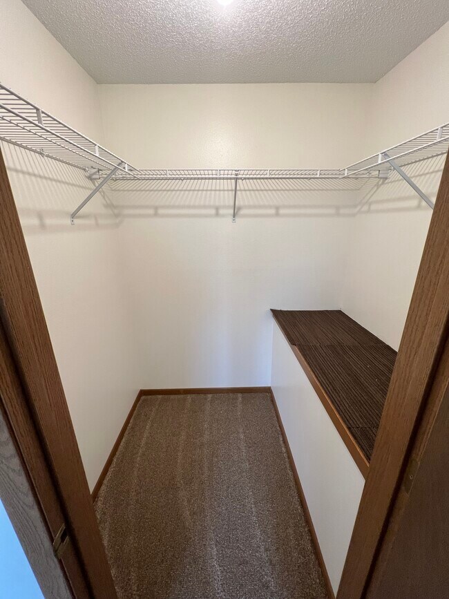 Foto del edificio - 85 Sugar Creek Ln