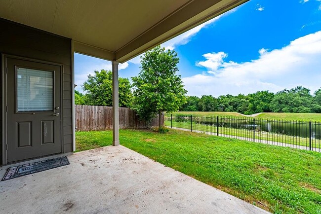 Building Photo - 1321 Canopy Creek Way