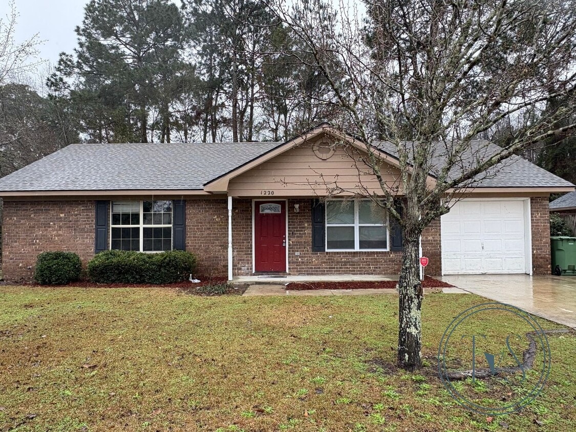 Foto principal - 1220 Desert Storm Dr