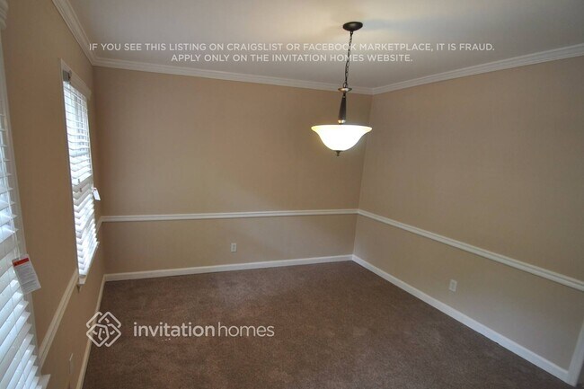Building Photo - 1609 Arden Dr SW
