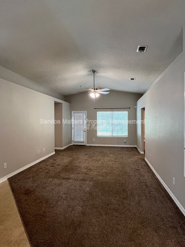 Building Photo - 10440 Millbrook Dr