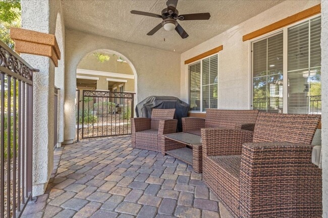 Building Photo - Spacious, Modern, Fully Furnished 3 Bedroom Home in Inspirada