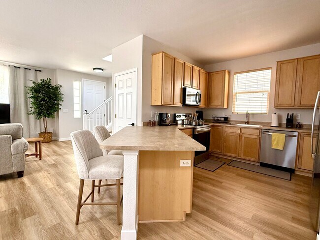 Foto del edificio - 2132 Clipper Way