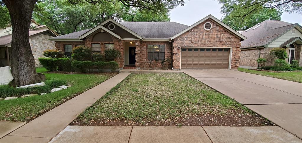 Primary Photo - 906 Blue Spring Cir