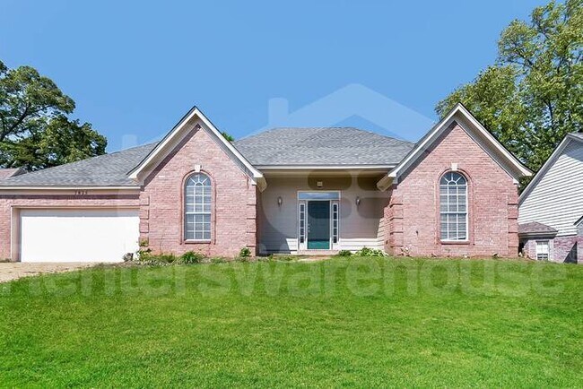 Building Photo - Spacious Olive Branch Home