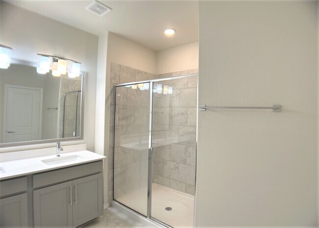 Foto del edificio - 3116 Yukon Trace Dr