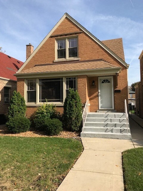 Primary Photo - 7921 S Campbell Ave